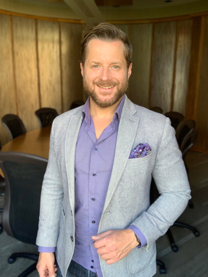 C9357EEA-9AB2-4F85-8AEE-9B3340C65B16